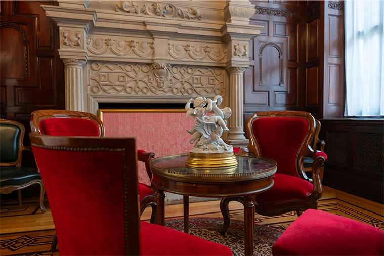 decoración del Palacio Larrinaga