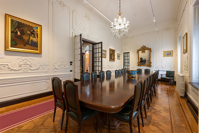 sala de reuniones del Palacio Larrinaga