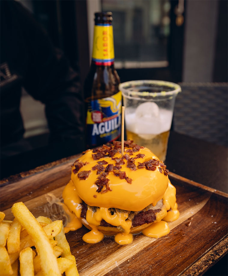 La Esquina de Jara Delicias hamburguesa