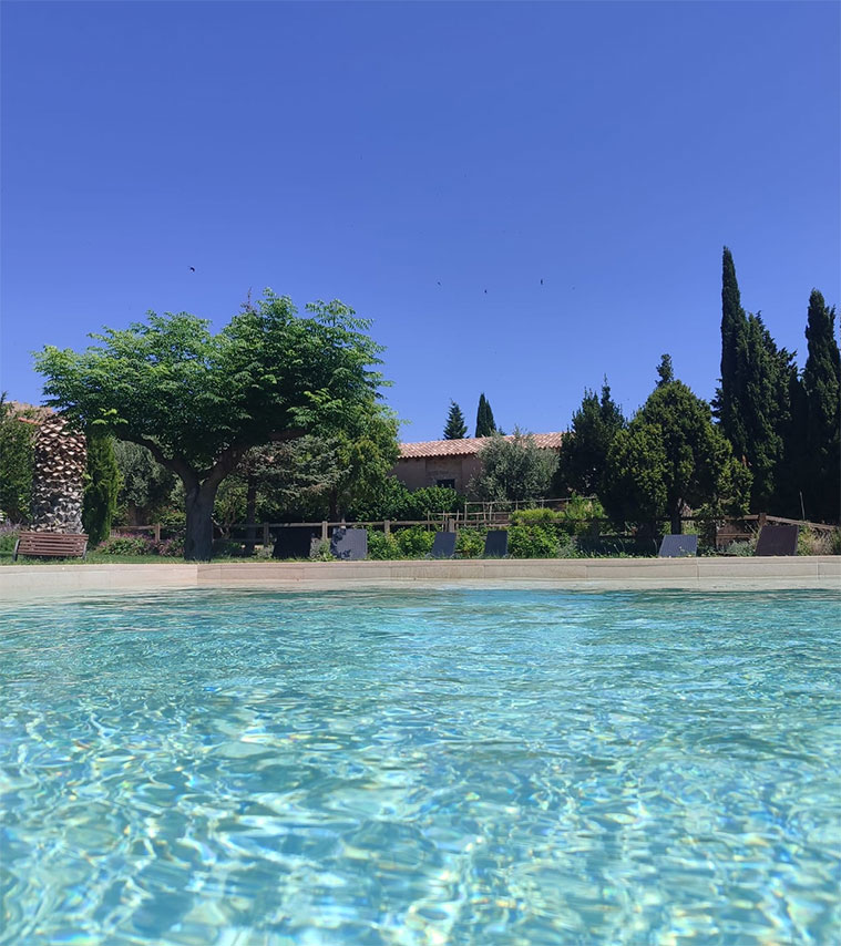 piscina en el Hotel El Convent 1613, La Fresneda