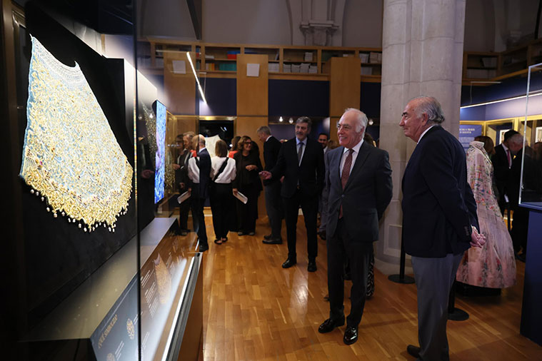 Luz de Aragón exposición Virgen del Pilar en el Palacio de la Aljafería