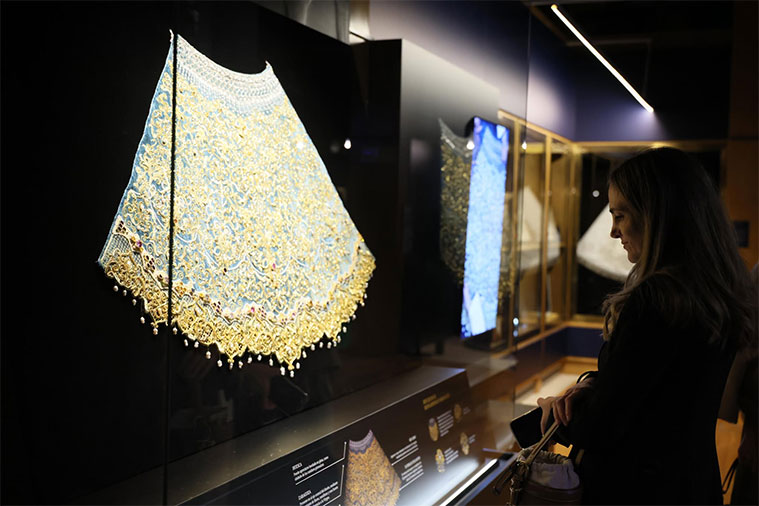 Luz de Aragón: la exposición sobre la Virgen del Pilar en la Aljafería de Zaragoza