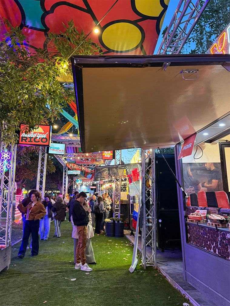 Ambiente en el Festival de Food Trucks de Zaragoza