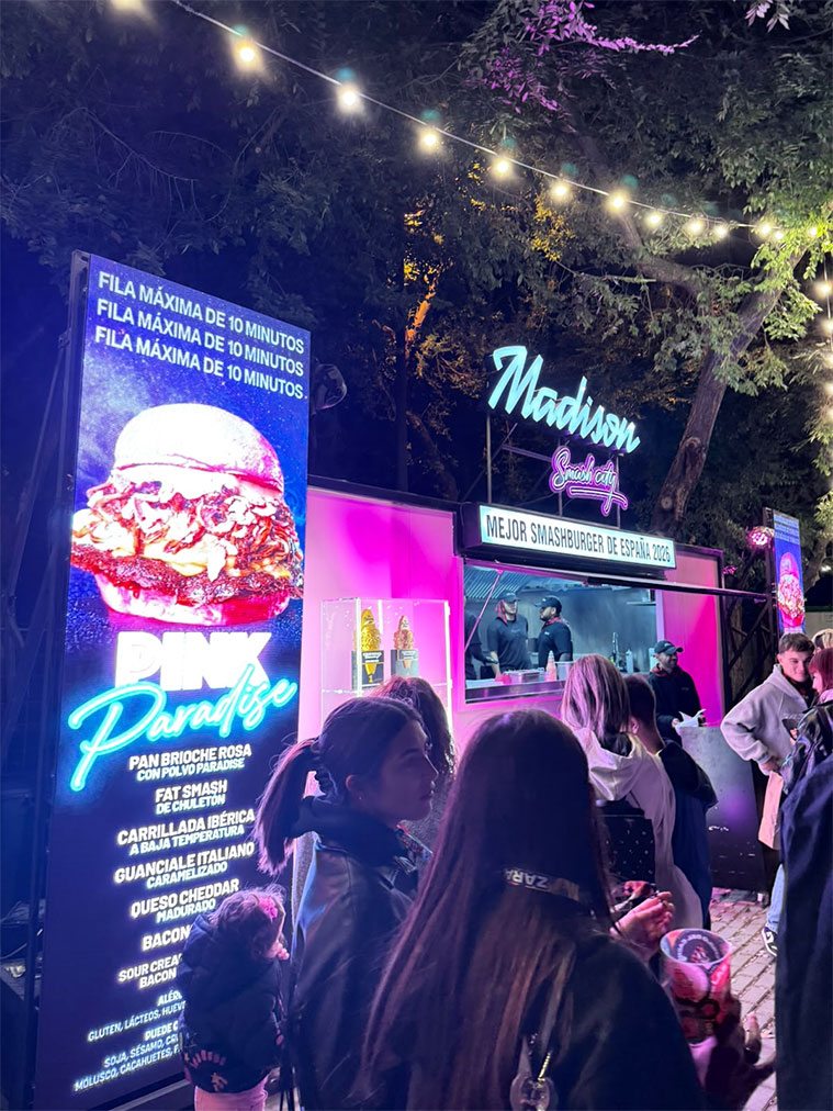 Madison Hambueguesas en las Foodtrucks Fiestas del Pilar